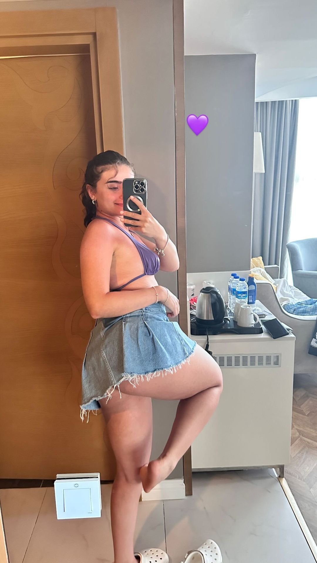 Karakoyunlu Bakımlı Bayan Escort Pelin